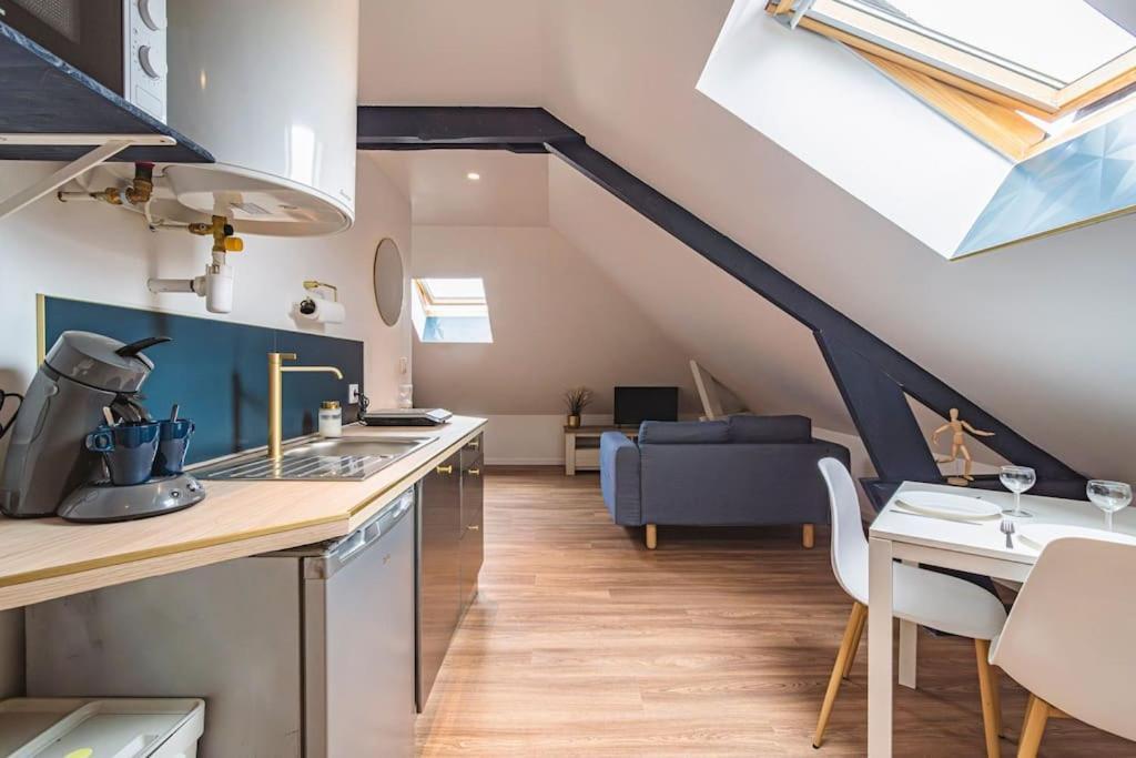 L'Azur Dore, Studio Pour 2 Voyageurs Isles-sur-Suippe Esterno foto